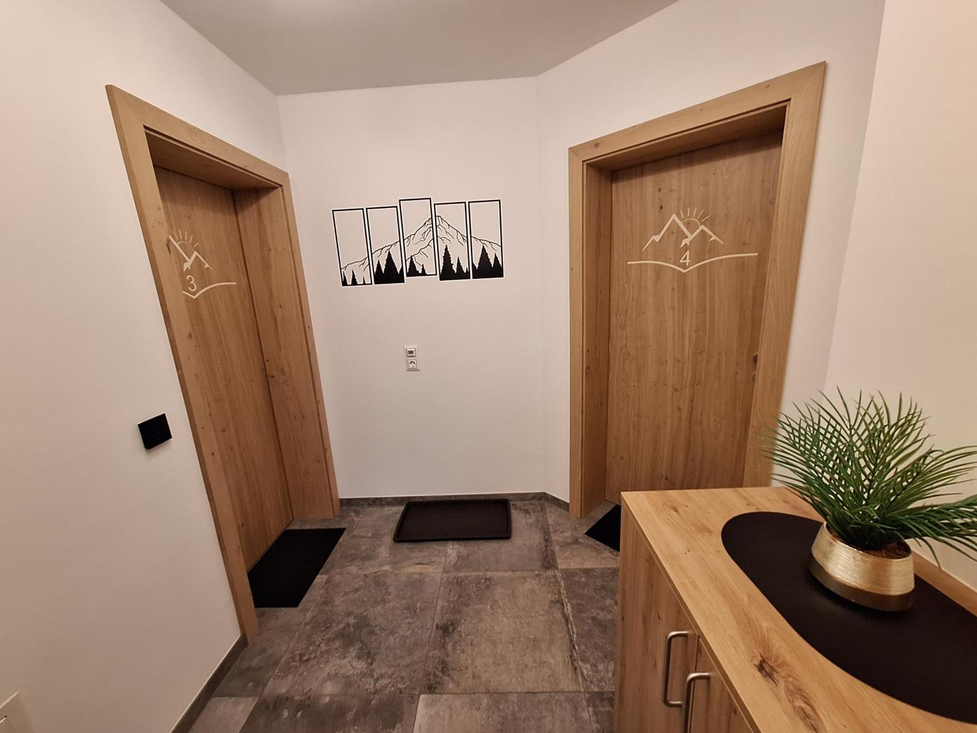 Almhaus Hochenwarter Sonnenalpe Nassfeld